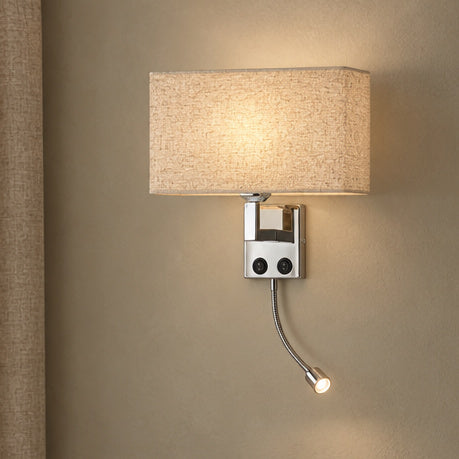 Vägglampa med lässpot och tygskärm – Läsvi – modell B-beige – produktfokuserad miljöbild