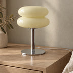 Bordslampa i glas med USB – Cremia – Usb / creme A – produktfokuserad miljöbild