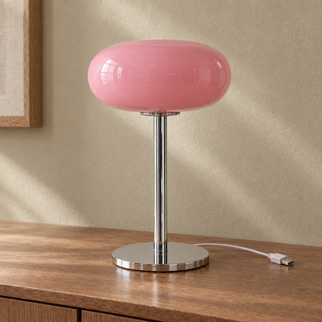 Bordslampa i glas med USB – Cremia – Usb / rosa C – produktfokuserad miljöbild