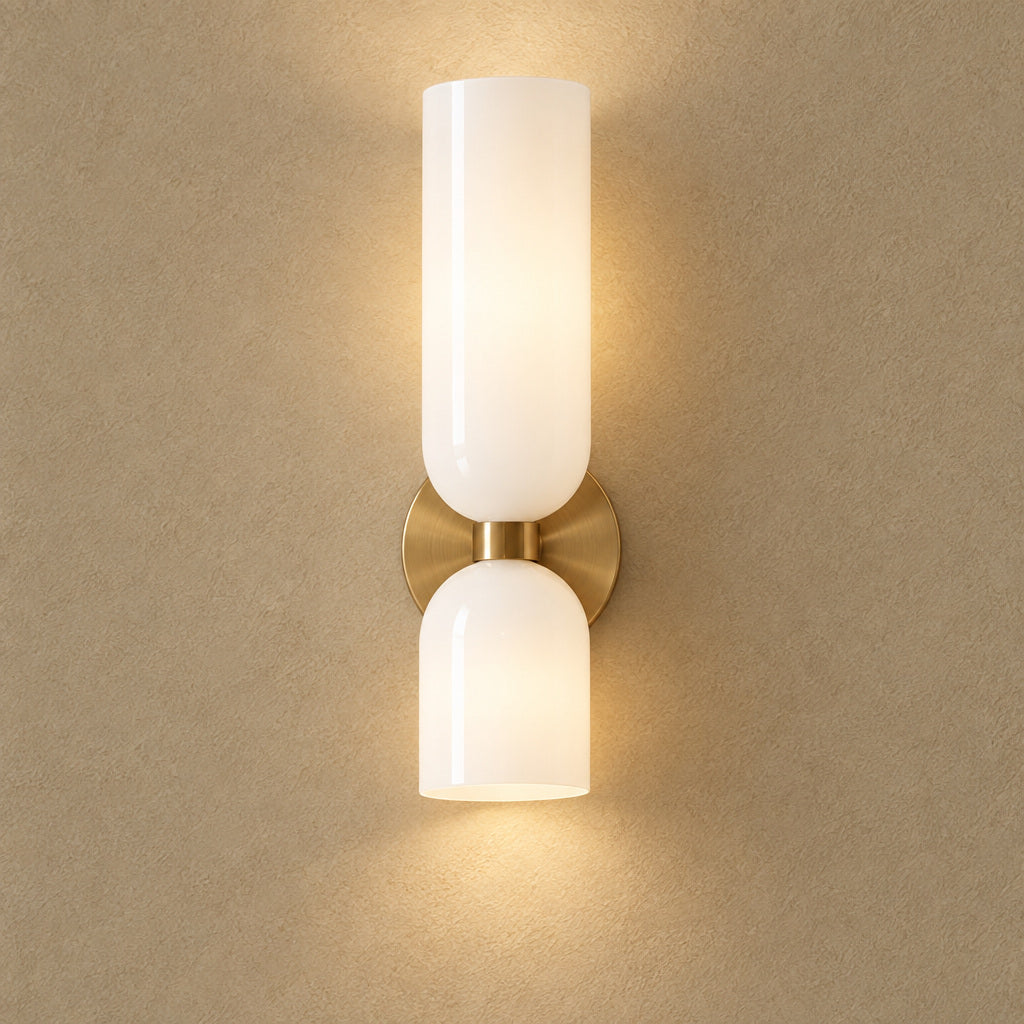 Vägglampa med färgat glas – Smoke – vit / 220V – produktfokuserad miljöbild