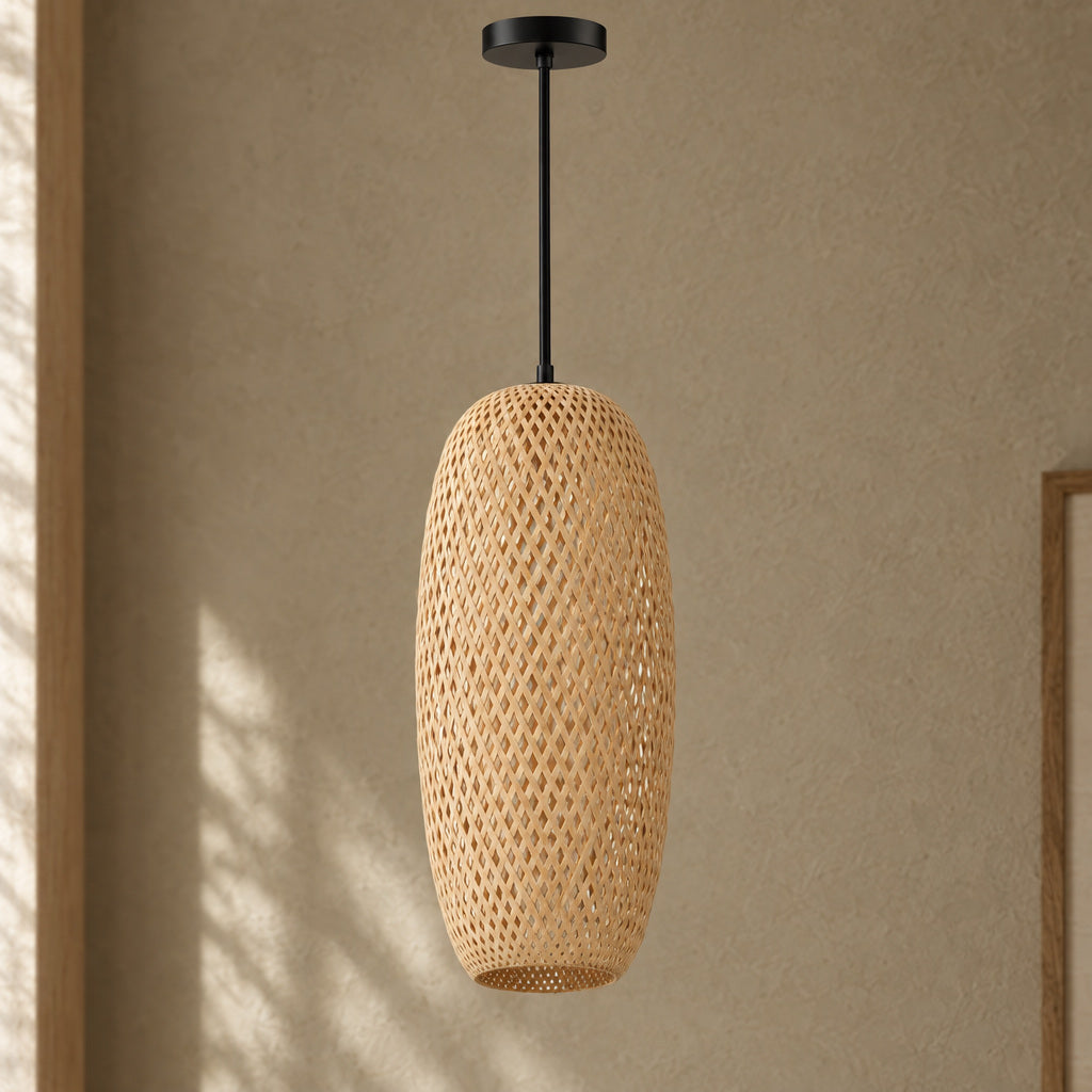 Pendellampa med bambu och flätning – Bambra – D-svart fot / utan ljuskälla – produktfokuserad miljöbild
