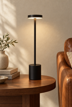 Uppladdningsbar bordslampa med rund skärm
