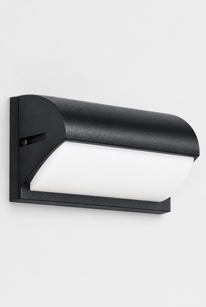 Hemton – utomhusvägglampa med opal diffusor