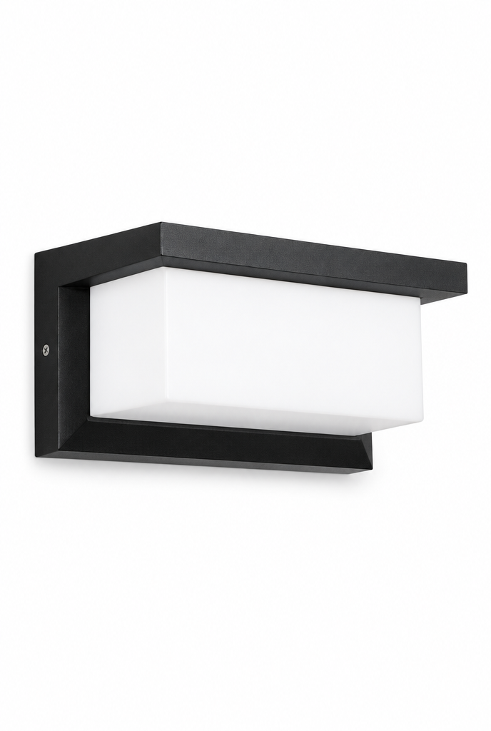Hemton – utomhusvägglampa med opal diffusor – vit bakgrund