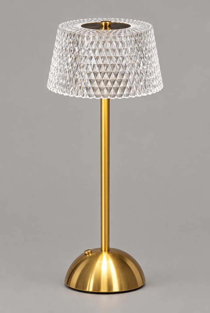 Uppladdningsbar bordslampa med guldfärgad fot